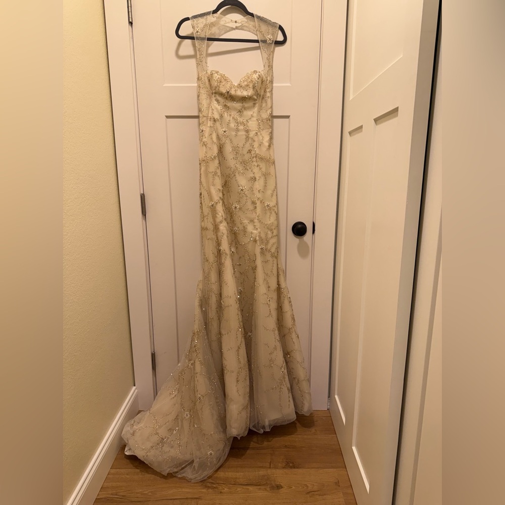 Enaura Bridal Wedding Gown